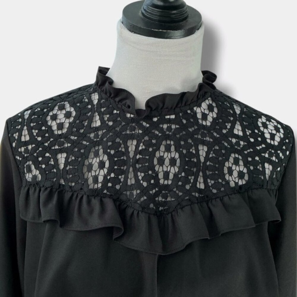 Eloquii Blouse Crochet Lace Long Sleeve Keyhole Round Neck Black Top Plus 16 - Picture 3 of 16